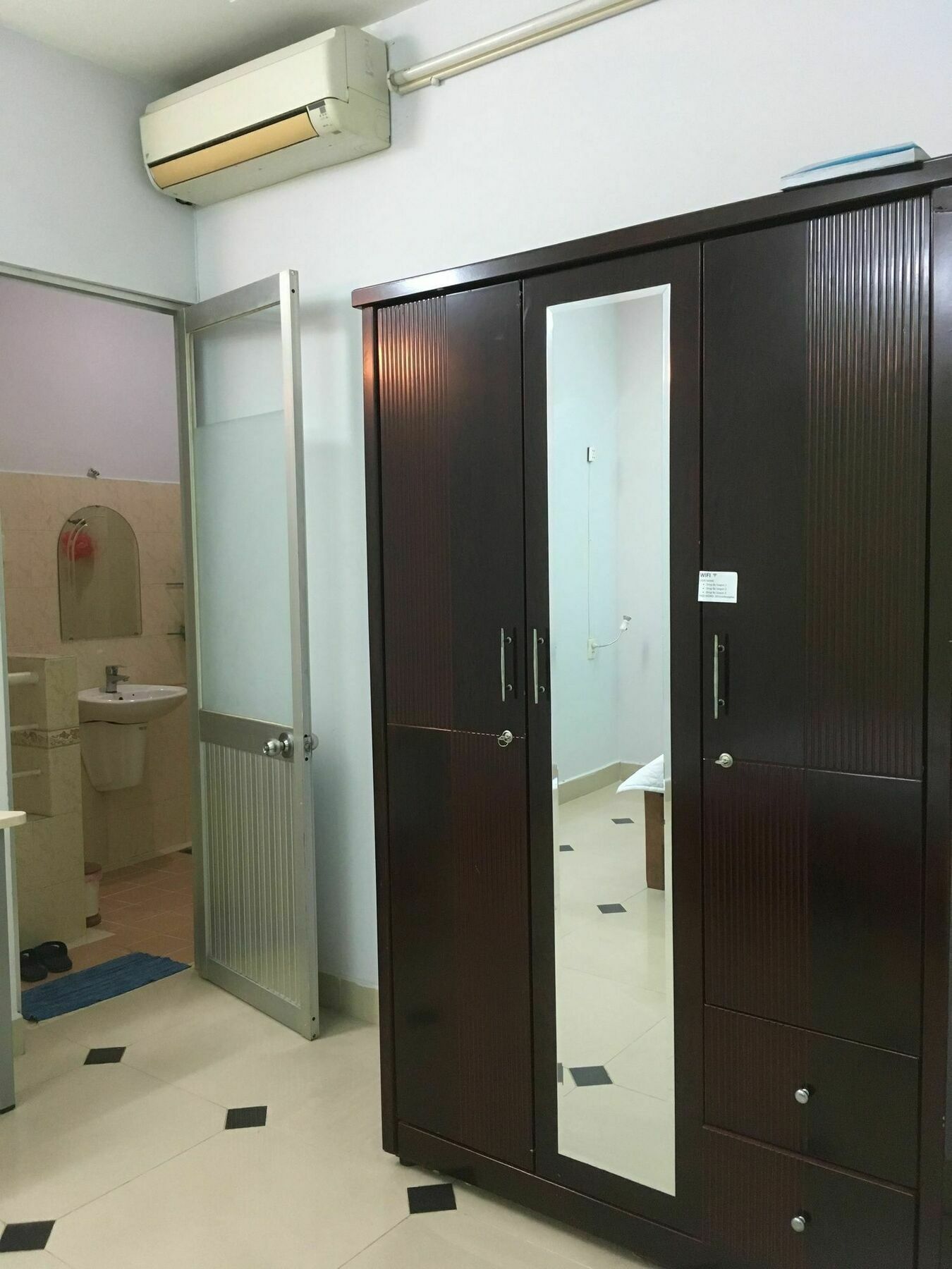 Drop By Saigon Guesthouse Хошимин Экстерьер фото