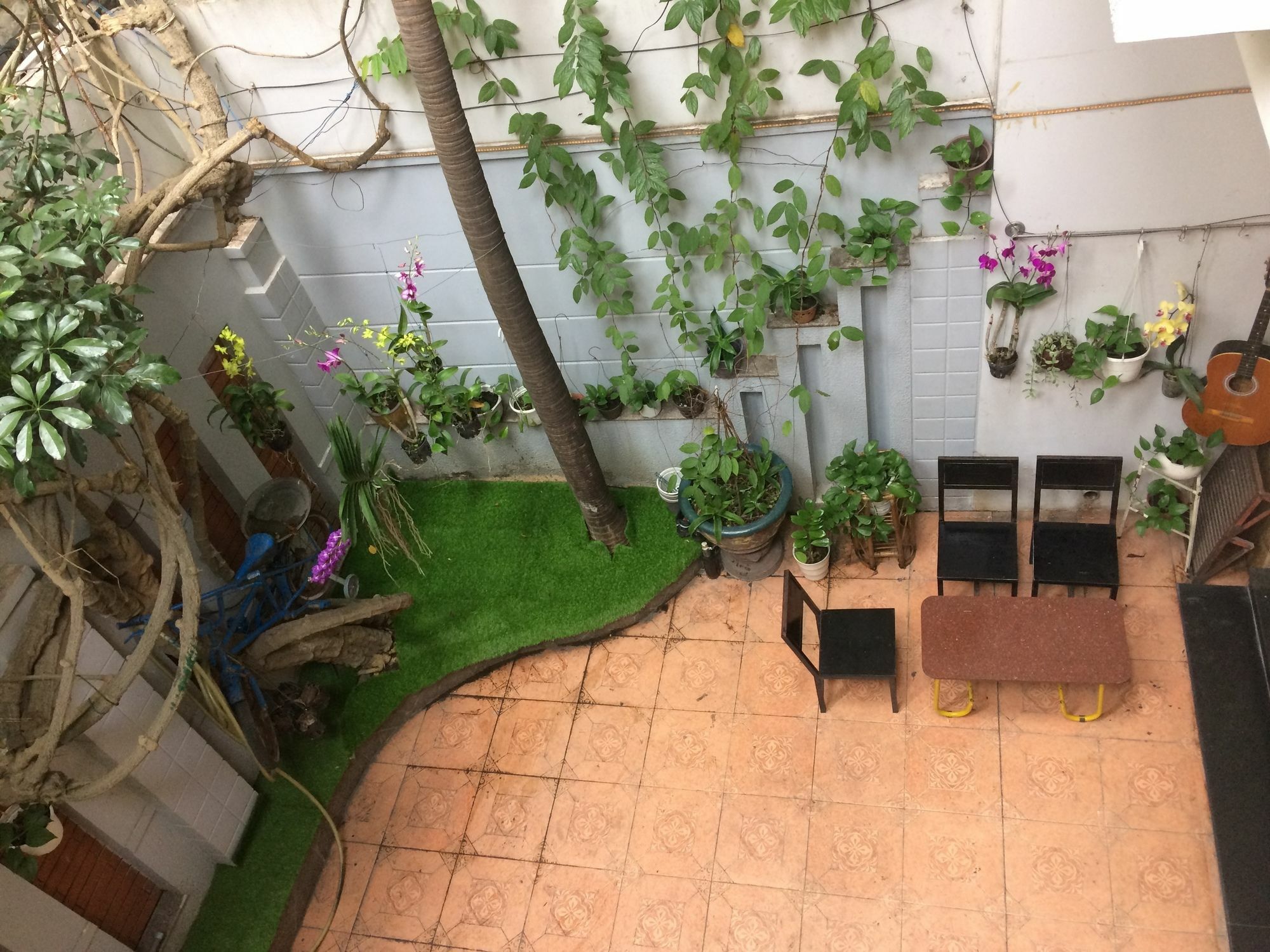 Drop By Saigon Guesthouse Хошимин Экстерьер фото